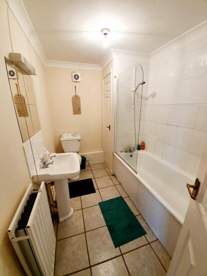 Chelmsford Town Centre Apartments With Car Parking Ngoại thất bức ảnh