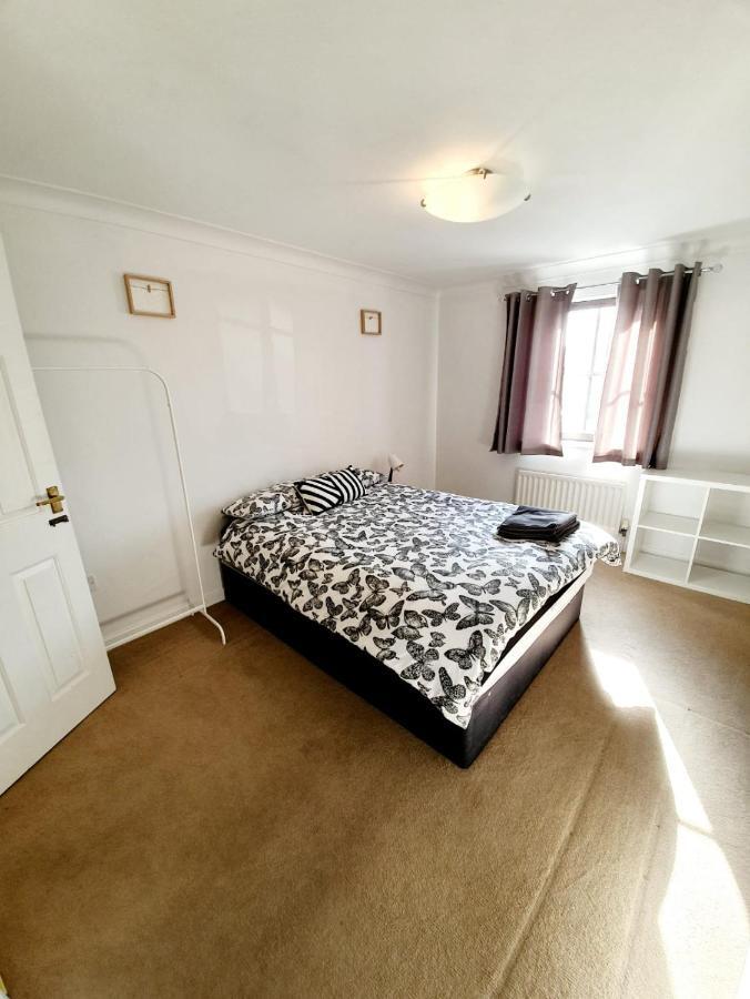 Chelmsford Town Centre Apartments With Car Parking Ngoại thất bức ảnh